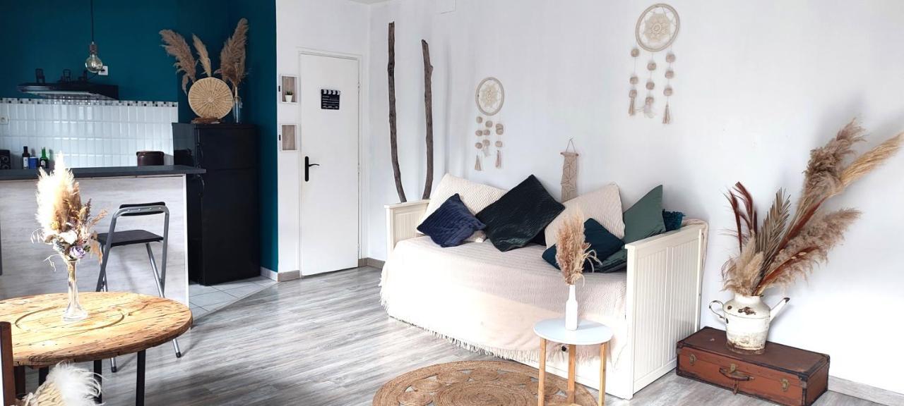 تارْب L'Appartement 7 - Centre Ville-Parking-Tv-Wifi المظهر الخارجي الصورة